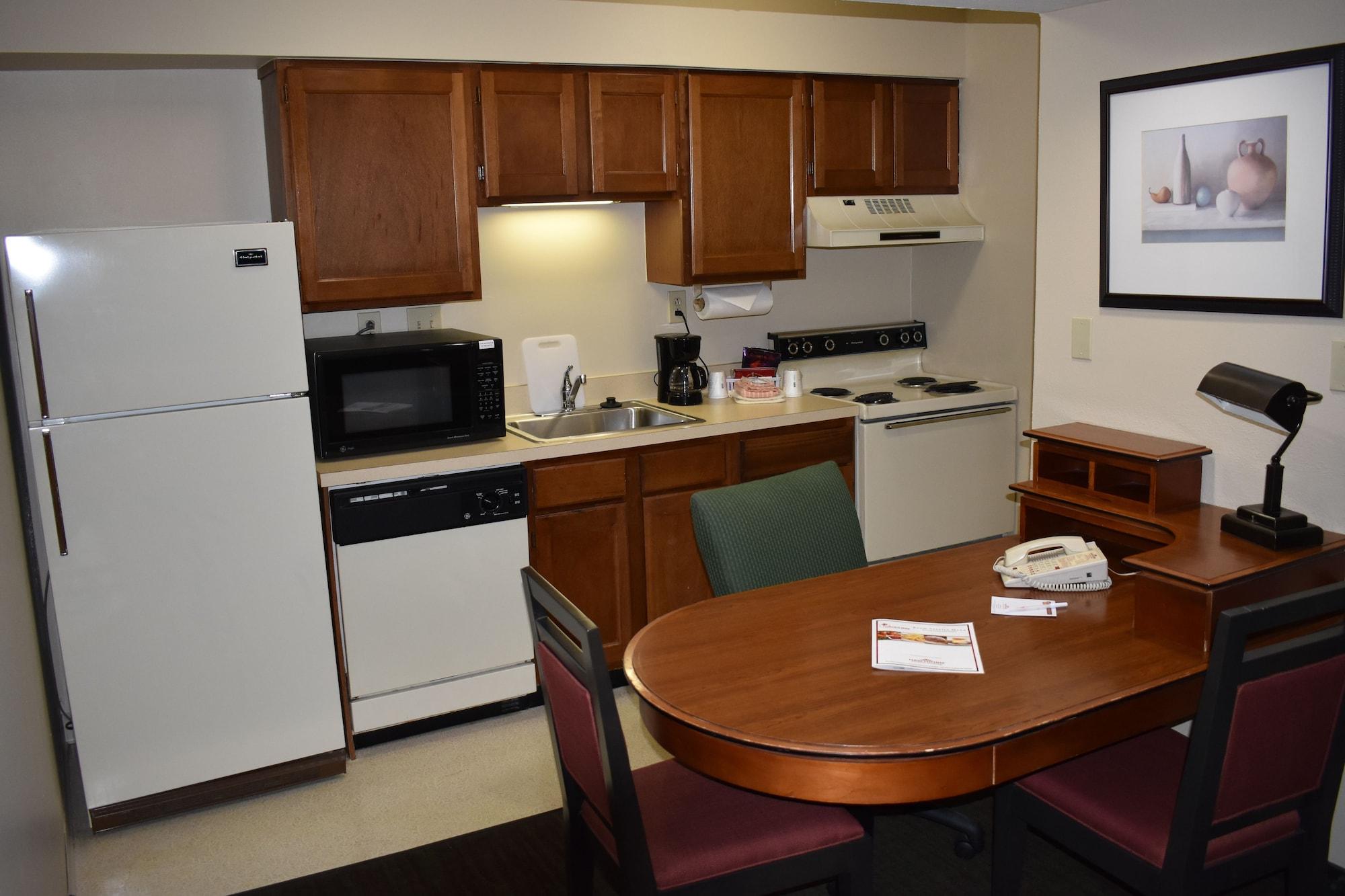 Hawthorn Suites Dayton South マイアミズバーグ エクステリア 写真