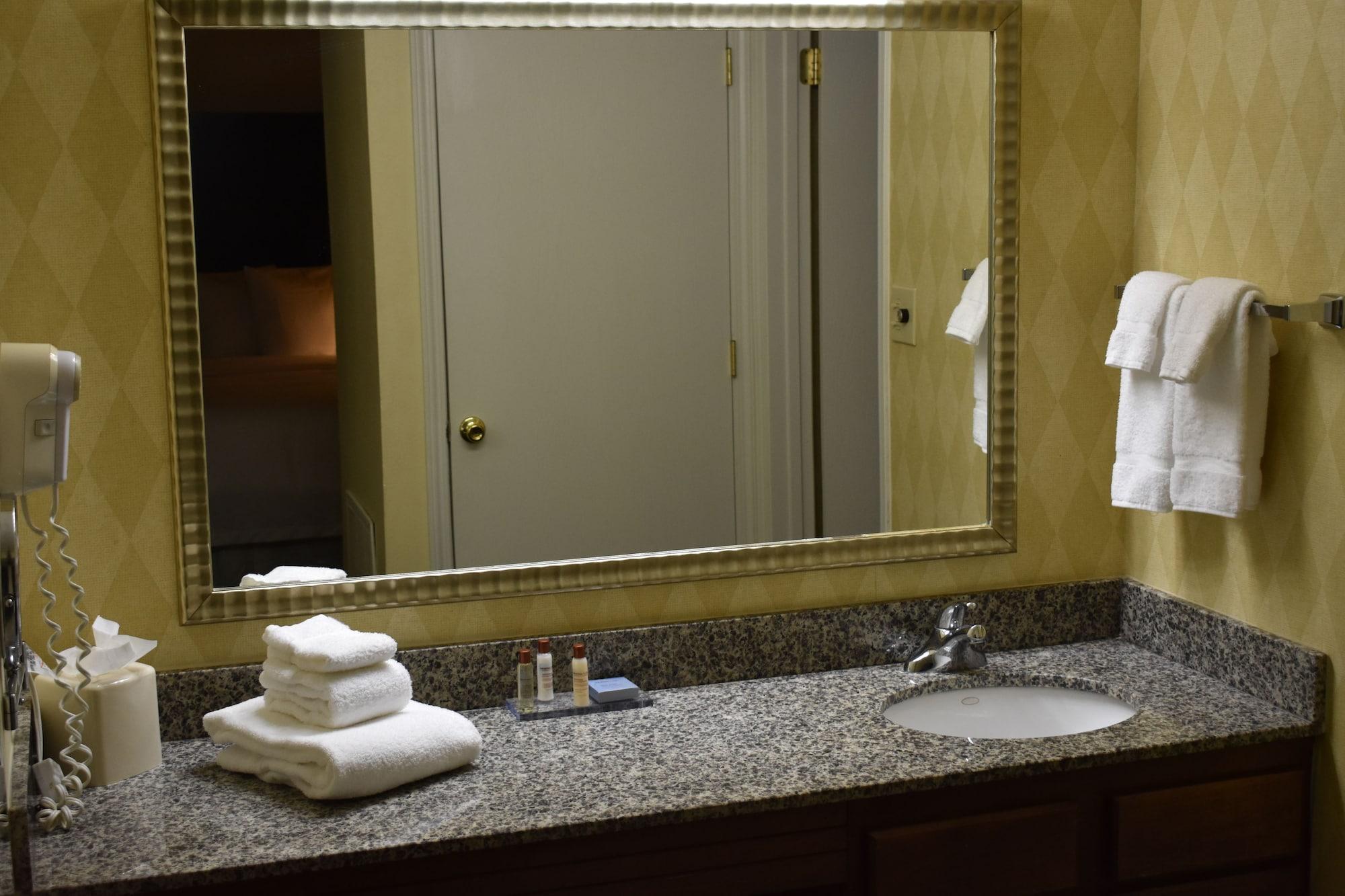 Hawthorn Suites Dayton South マイアミズバーグ エクステリア 写真