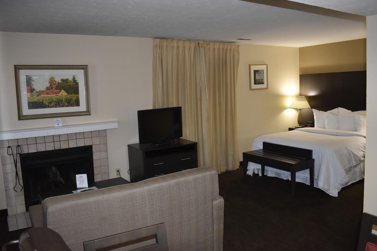 Hawthorn Suites Dayton South マイアミズバーグ エクステリア 写真