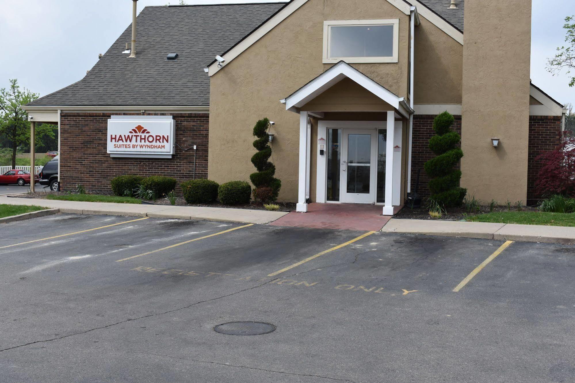 Hawthorn Suites Dayton South マイアミズバーグ エクステリア 写真